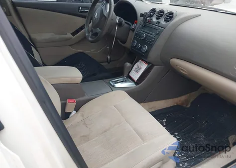 2010 Nissan Altima 2.5 S z USA, uszkodzony, nr VIN 1N4AL2AP2AN494696